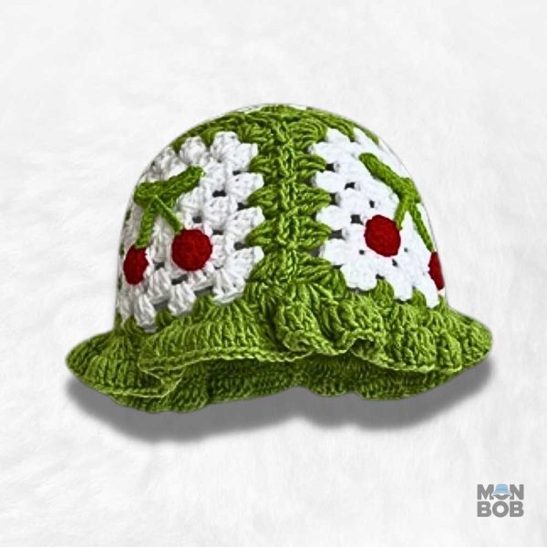 Bob en Crochet Cerise, accessoire tendance pour l'été