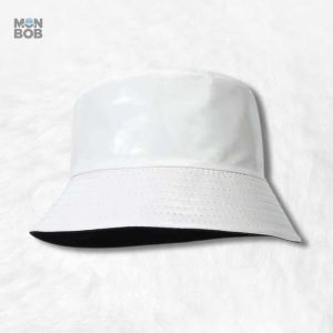 Bob de pluie blanc pour une protection élégante contre la pluie