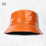 Bob de Pluie Orange, accessoire tendance pour jours pluvieux
