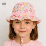 Chapeau enfant floral en rose pour un style fun