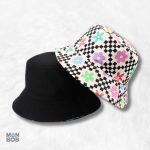 Bob multicolore avec motif floral vibrant