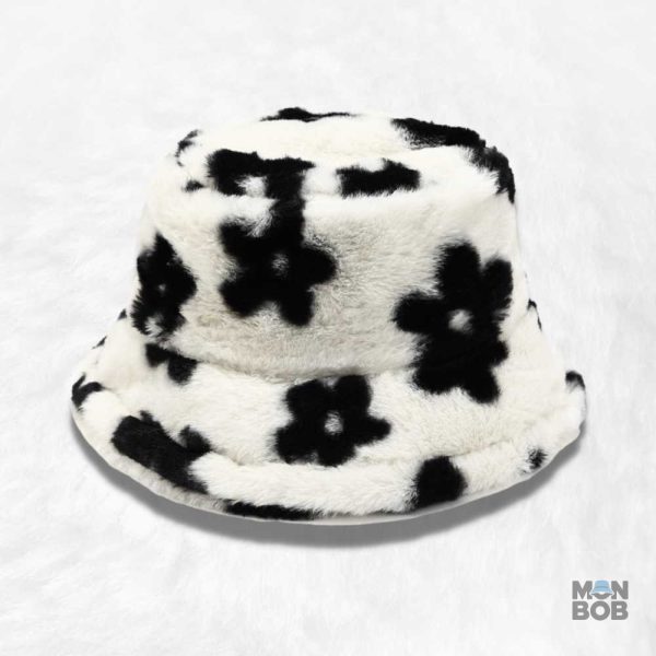 Bob fleuri en fourrure tendance pour un look unique