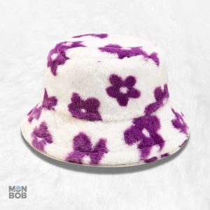 Accessoire mode : bob fleuri en tissu doux et chaleureux