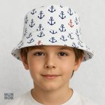 Bob blanc tendance, style marin pour garçons en été