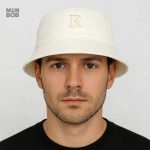 Chapeau de soleil blanc idéal pour le golf et les activités extérieures