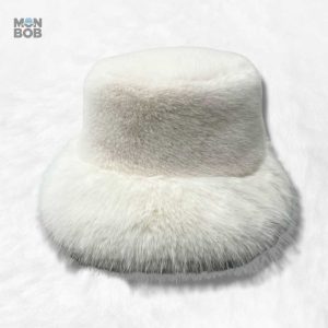 Chapeau bob femme en matériau chaud et confortable