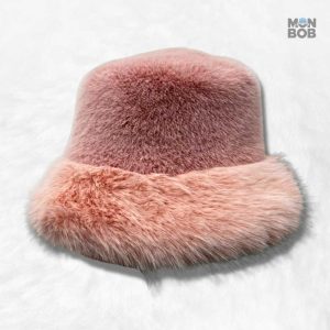 Accessoire hiver féminin : bob pratique et stylé