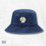 Bob en jean au design unique, idéal pour les sorties