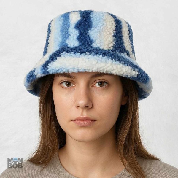 Accessoire femme, bob moumoute idéal pour l'extérieur