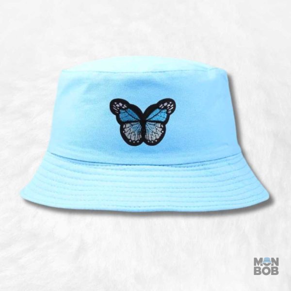 Accessoire de mode été : bob papillon pour festival
