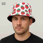 Chapeau réversible avec motif fraise, parfait pour les sorties
