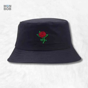 Bob noir élégant pour un style décontracté