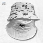 Bob réversible avec motifs skate, idéal pour l'été