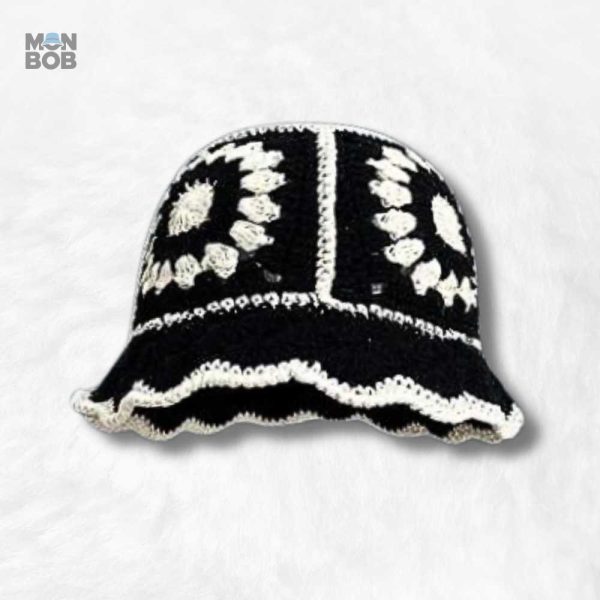 Bob en tricot noir et blanc, accessoire tendance