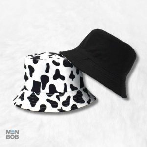 Bob réversible avec motif vache, style unique et amusant