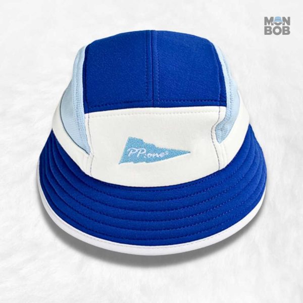 Chapeau bob vintage, parfait pour un look décontracté en festival