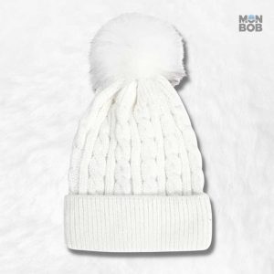 Bonnet blanc pour femme, accessoire tendance et élégant