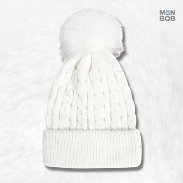 Bonnet blanc pour femme, accessoire tendance et élégant