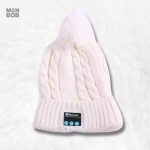 Bonnet Bluetooth blanc avec pompon pour un style moderne
