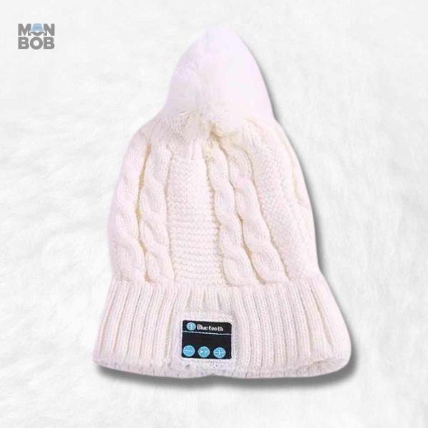 Bonnet Bluetooth blanc avec pompon pour un style moderne
