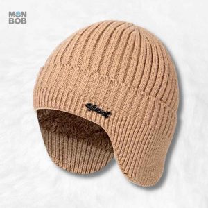 Bonnet beige avec cache-oreilles pour un confort optimal