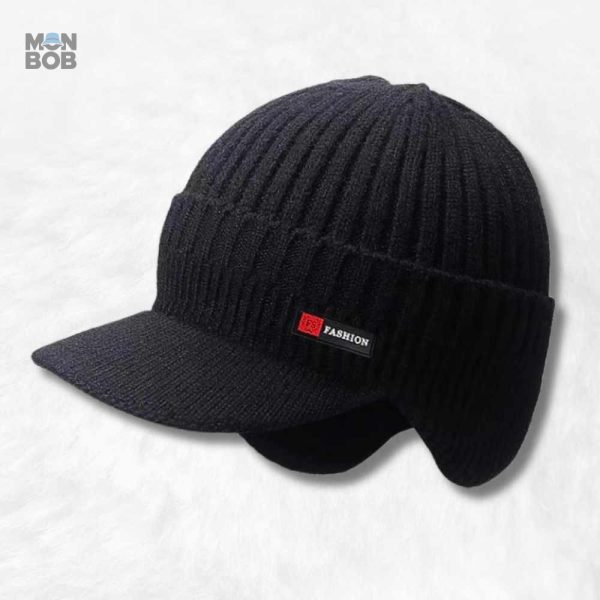Bonnet casquette noir avec cache-oreilles intégré