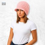 Bonnet féminin couleur rose, style décontracté et moderne