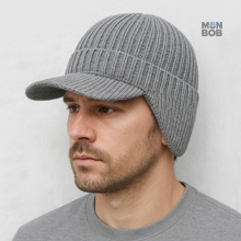 Casquette en bonnet gris, accessoire tendance pour toutes saisons