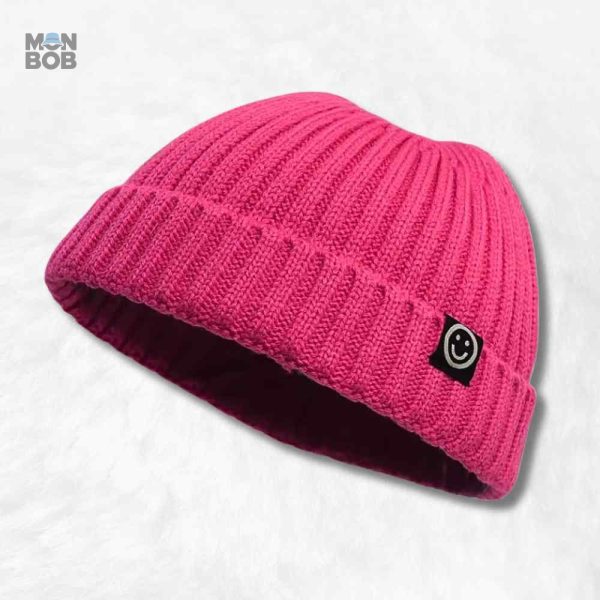 Bonnet court rose pour femme élégant et tendance