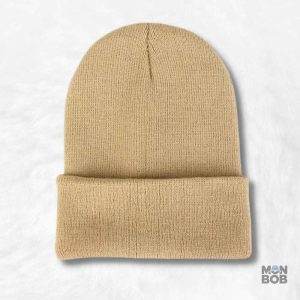 Bonnet crème tendance pour une touche chic et confortable