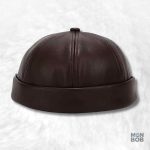 Bonnet Docker Ciré marron pour un style décontracté