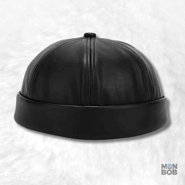 Bonnet Docker Ciré noir pour un style maritime élégant