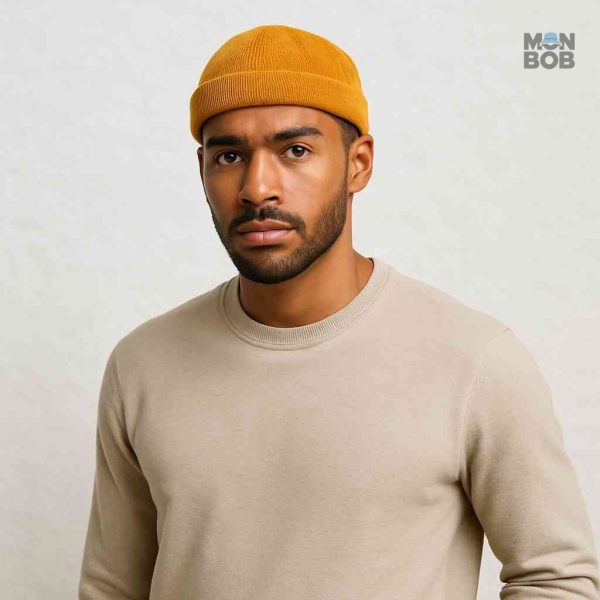 Bonnet moutarde pour un style décontracté et moderne