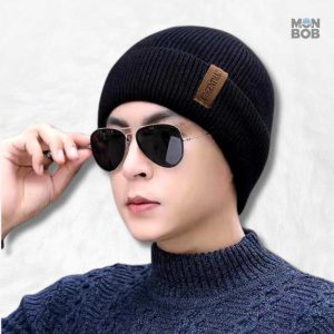 Accessoire hiver : bonnet doublé en polaire noir