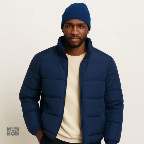 Bonnet Satin Doublé en bleu, accessoire tendance et confortable