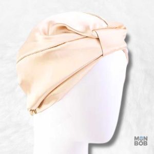 Bonnet Satin Beige Papillon élégant et stylé