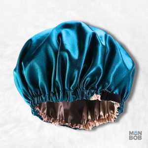 Bonnet satin bleu réglable pour un confort optimal