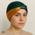 Bonnet Satin Vert avec motif Papillon