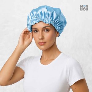 Bonnet en Soie, couleur bleu clair