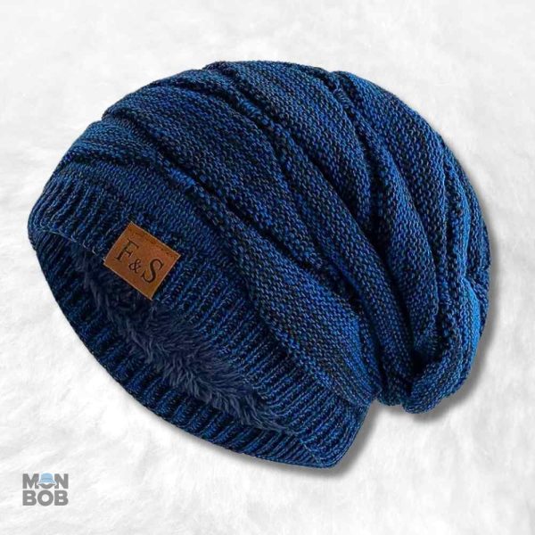 Bonnet homme long tombant bleu pour un style décontracté