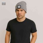 Accessoire chaud et lumineux : bonnet avec lampe frontale grise