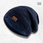 Bonnet long bleu, accessoire de mode tendance pour l'hiver