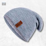 Bonnet long gris clair pour un style élégant et moderne