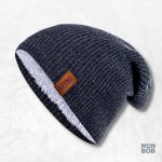 Bonnet long gris foncé, accessoire tendance pour l'hiver