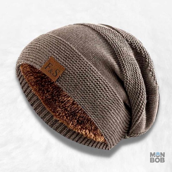 Bonnet long marron élégant pour un style décontracté
