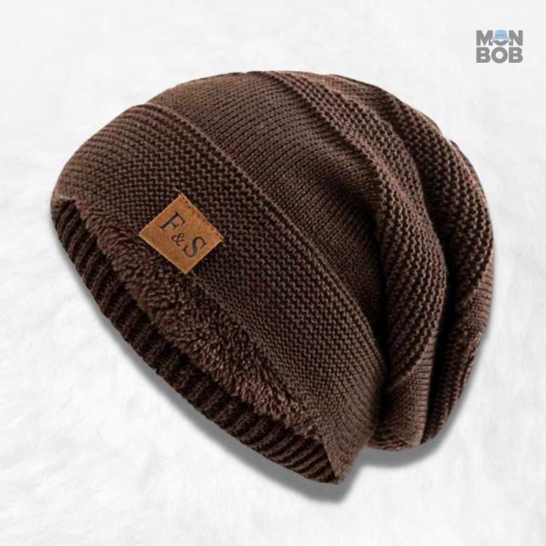 Bonnet long marron foncé pour un style élégant et chaleureux