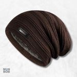 Bonnet long tricot marron pour un style chaleureux et tendance
