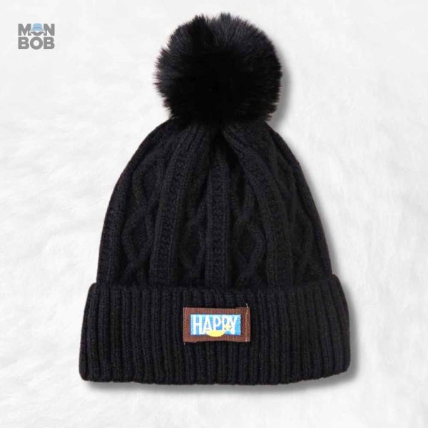 Bonnet noir avec pompon