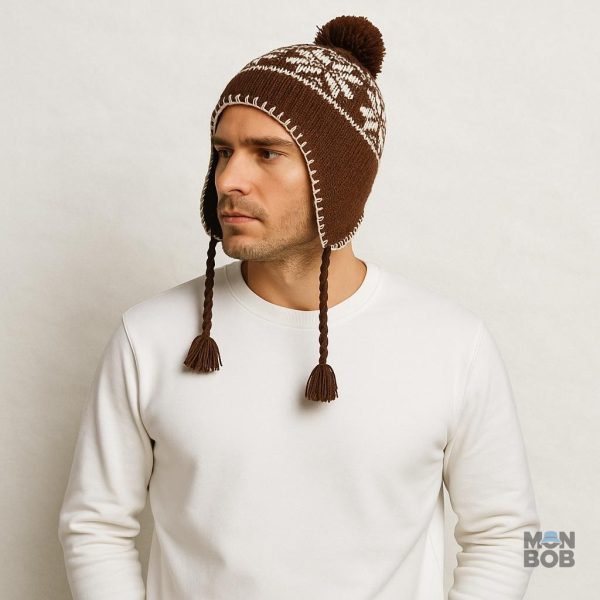 Bonnet à pompon marron, style péruvien tendance