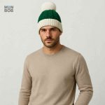 Bonnet à pompon vert, parfait pour compléter votre look chaleureux